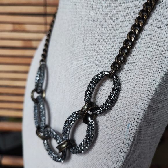 Dark Brass Antiqued Pave Dark Grey Smoke Rhinestones Link Chain Necklace LOFT - Picture 2 of 8